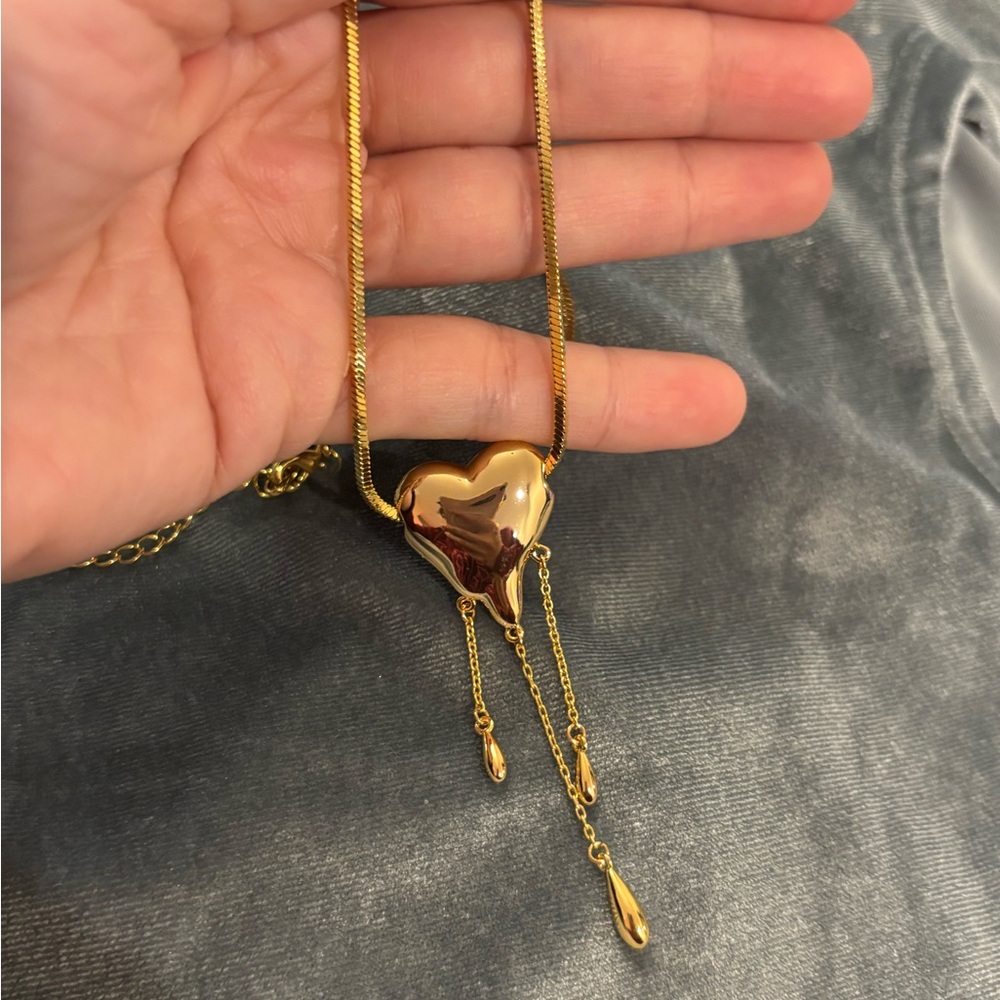 Gold Heart Pendant Necklace